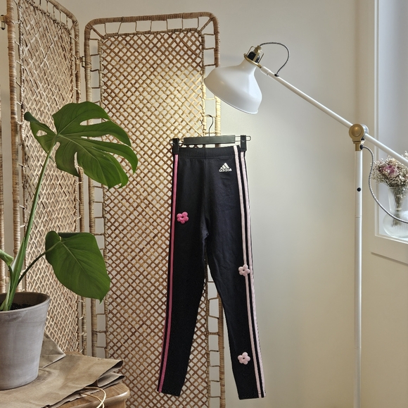 Adidas High Rise Floral Leggings - Picture 3 of 3